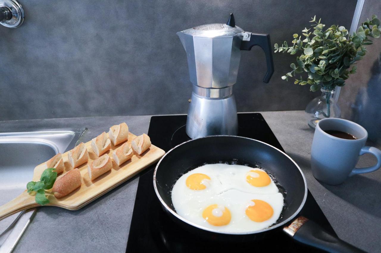 Studio Le Cafe Gourmand - Proche Gare - Coin Tranquille Mulhouse Exteriör bild
